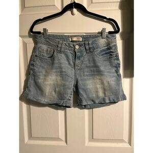 No boundaries women’s shorts size 13